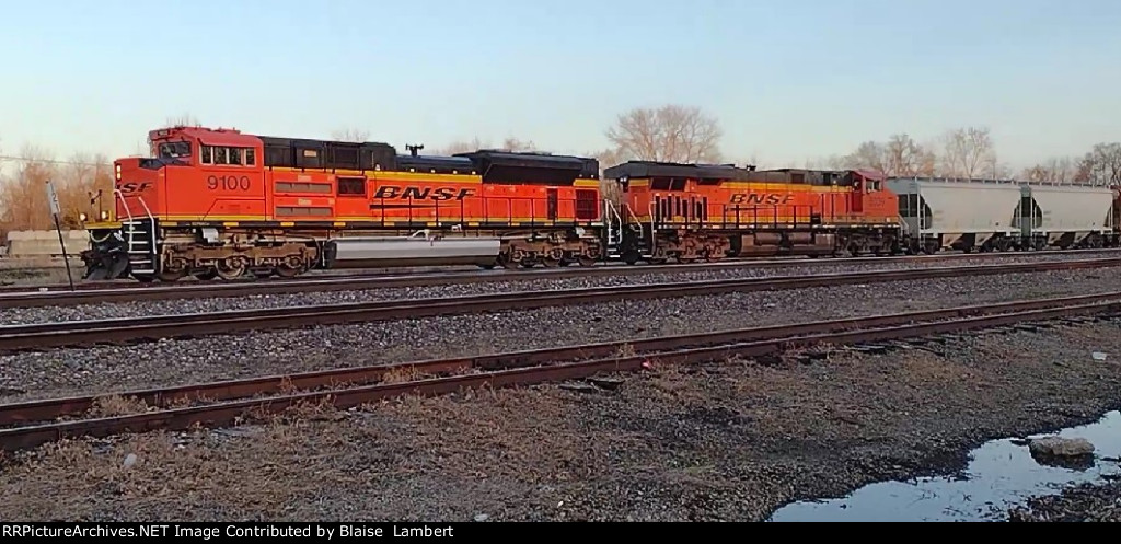 BNSF LCHI6561